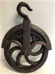 Gietijzeren Pully wheel, katrol, metalen loopwiel - katrol, hanger, fraai .