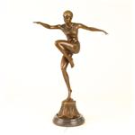 Een bronzen beeld/sculptuur ''CON BRIO''