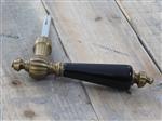 1 Deurklink met keramische handvat zwart, messing gepatineerd