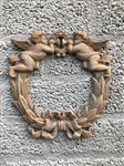 Wandornament engelen tafereel, gietijzer.