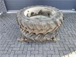 Wielen / banden 320/85 R36 12.4 R36