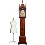 Amsterdams Staand Horloge in wortelnoten gesign. 