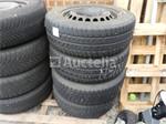 4 Banden voor VW Combi Continental 205/65R16C 107/105T (Winter)