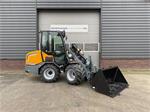 GIANT G2700 HD+ met cabine minishovel NIEUW