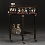 Unieke horloge- of vitrinetafel op in brons op een gedraaid onderstel (No.432232)