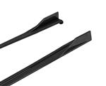 Dit betreft een set Audi RS3 8Y Facelift SQ carbon side skirt extensions