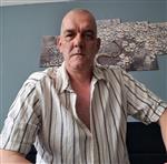 Geile bi kerel zoekt voor meer.