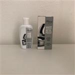 Hagerty White Metal Polish White line