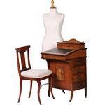 Engelse notenhouten davenport ca 1880 met blond inlegwerk en div vakjes (No.381225)