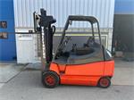 VS-22644 Elektrische triplex heftruck Linde E30