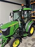 John Deere 3039R-702438