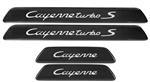 Dit betreft een Porsche Cayenne / Cayenne coupe carbon instaplijsten set