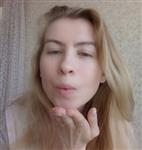 Rustige vrouw  op zoek naar oprechte connectie