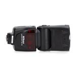 Nikon SB-700 Speedlight