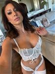 Elegant, sweet, and sexy girl, lots of fun 