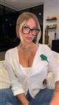 Kim ona jest?