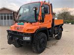 Mercedes Benz Unimog U400