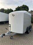 Debon Roadster 500 gesloten aanhanger