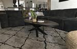 Robuuste ovale salontafel met fraai houten blad en ijzeren onderstel, MAAR 1 BESCHIKBAAR!!