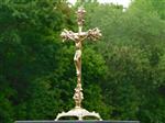 Jezus aan het kruis - Messing INRI op voet.