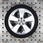 Mooie Toyota Prius velgen met Bridgestone zomer banden - kav