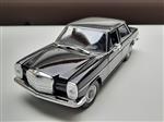 Nieuw modelauto Mercedes Benz 220 – Welly 1:24