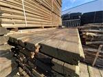 Gewolmaniseerde gebruikte 8 cm dikke damwand planken