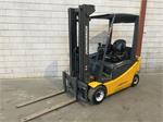 2009 Jungheinrich EFG320 elektrische heftruck, triplex mast 2000kg side-shift