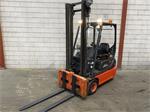2002 Linde E16C elektrische heftruck, 1600kg, side-shift, weegindicator