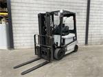 Nissan 002L25QU elektrische heftruck, 2500kg, triplex mast side-shift lampen