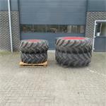 Set Wielen 520/70R38 en 480/70R24  ZF steek 220x270