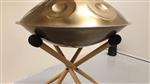 Verstelbare licht gekleurde houten standaard voor de handpan