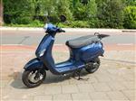 AGM VX50 Metallic Blauw 25 km