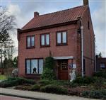 5 slaapkamers huis met 865 m2. grond