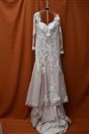 Online Veiling: Trouwjurk met lange mouwen - model Essens...