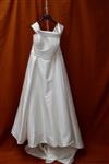 Online Veiling: Trouwjurk - model Essense - maat 52