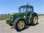 John Deere 6410