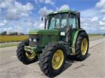 John Deere 6400