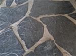 natuurlijke uitstraling terras flagstones Mystic Black