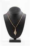 Gouden collier met 30 briljanten