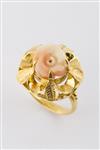 Gouden ring met koraal