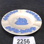 Online Veiling: Wedgwood schotel