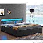 Online Veiling: Gestoffeerd bed Lyon 140 x 200 cm