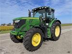 John Deere 6135R