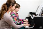 Pianoles Tilburg, gediplomeerd pianodocente, les op Bechstein vleugel!