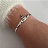 Zilveren Claddagh bangle armband