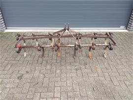 Cultivator 2 meter breed
