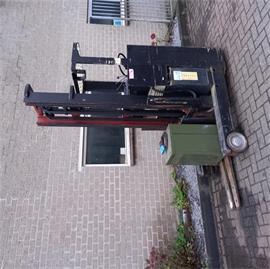 TOYOTA FBRE13 Reachtruck stapelaar 4 M