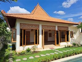Nieuwe moderne Joglo villa te koop in West Sanur