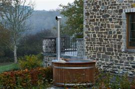 Hottub Houtgestookt = AANBIEDING